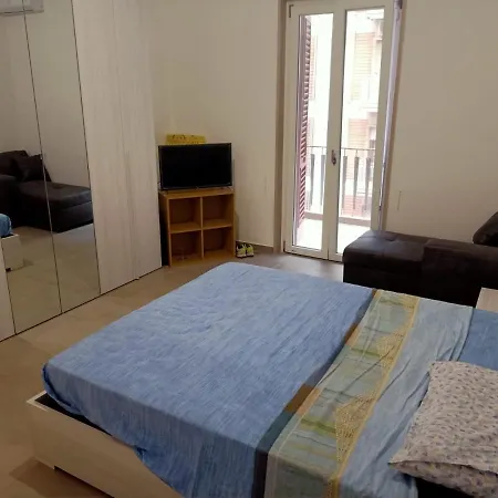 Apartment Medaglie D'Oro Taranto